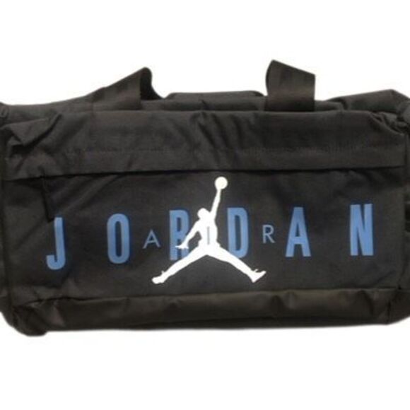 Nike Air Jordan Duffle Bag - Picture 1 of 8